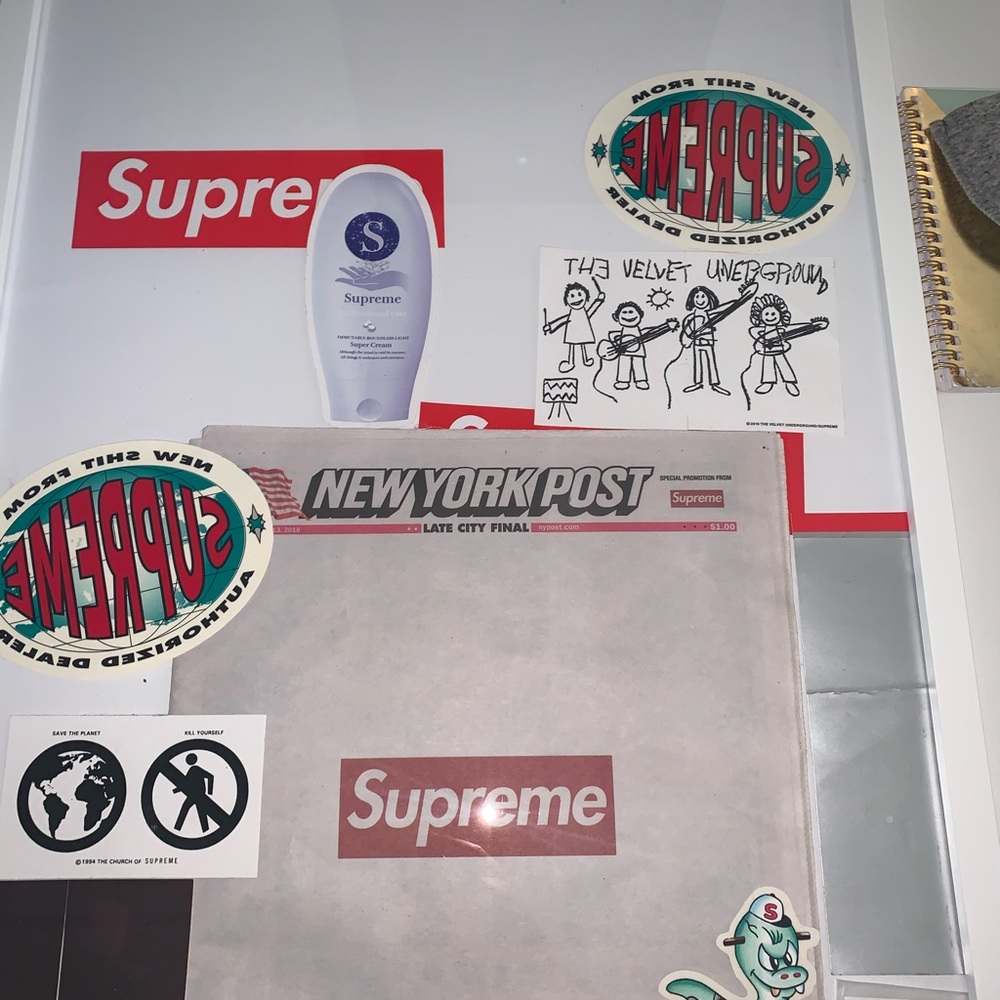 🤑Supreme collector kit